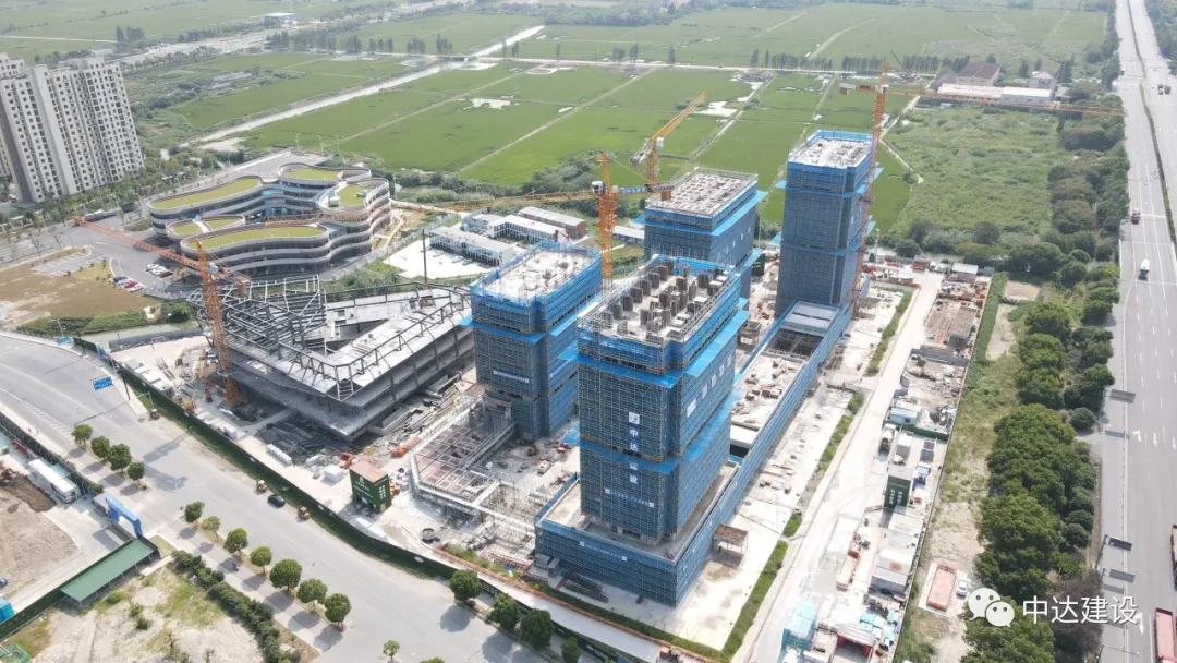 1731395000954612.png 640 (5).png